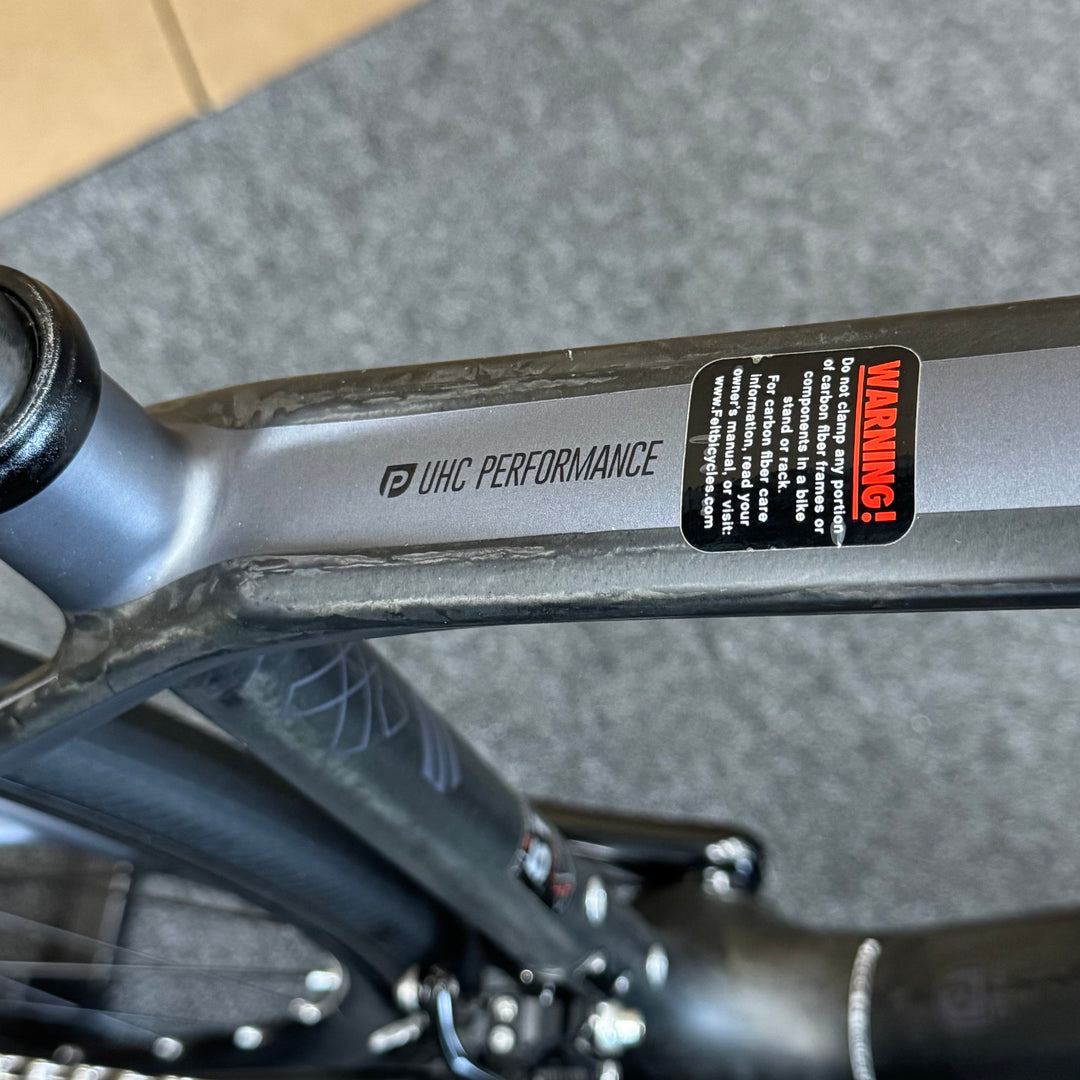 Used Felt VR5, Disc Carbon Fiber Road Bike, 11-speed Shimano 105, 51cm