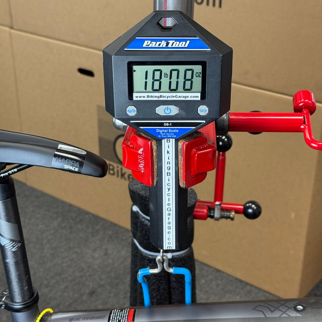 Used Felt VR5, Disc Carbon Fiber Road Bike, 11-speed Shimano 105, 51cm