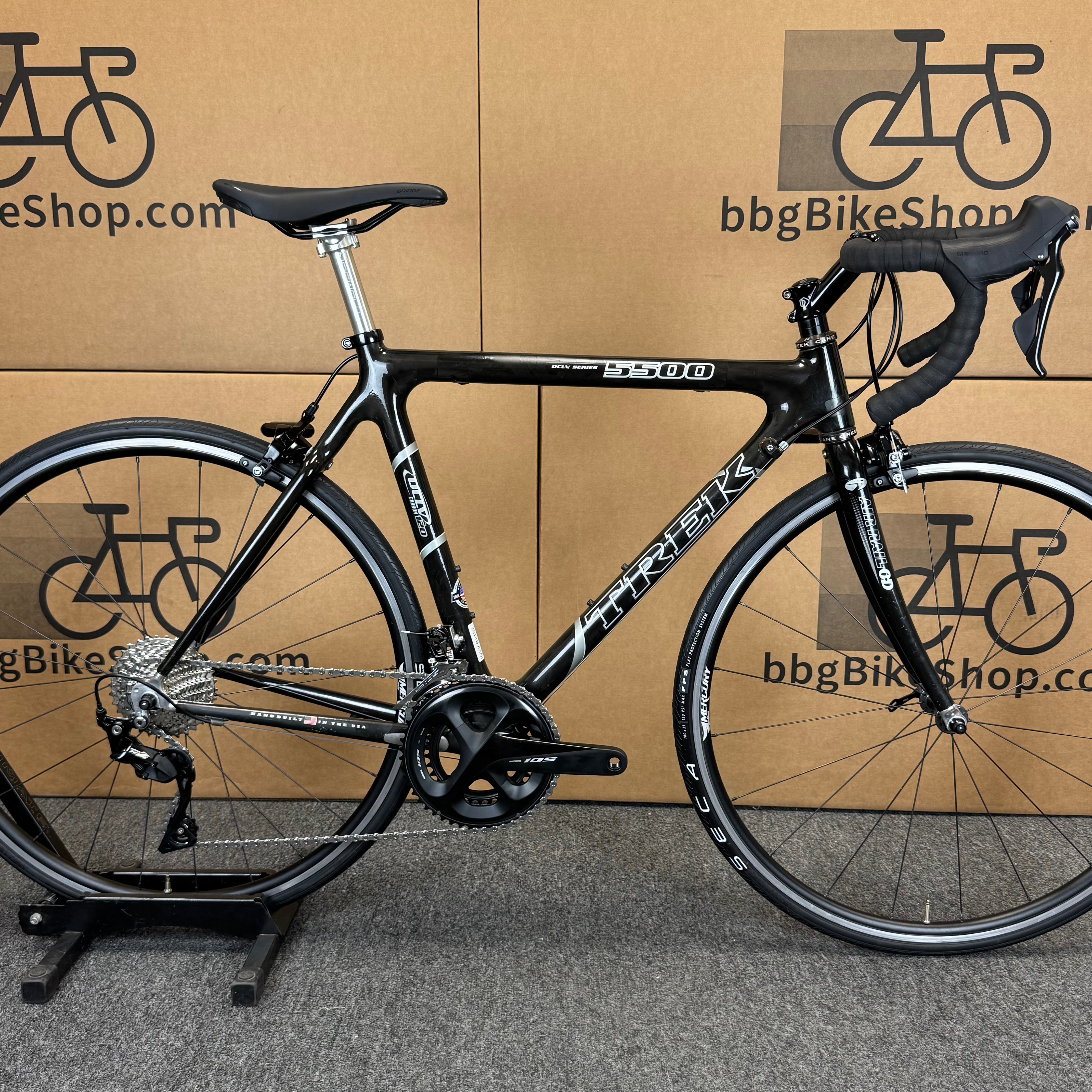 Used Trek 5500 OCLV 120, 11-speed Shimano 105, Carbon Road Bike