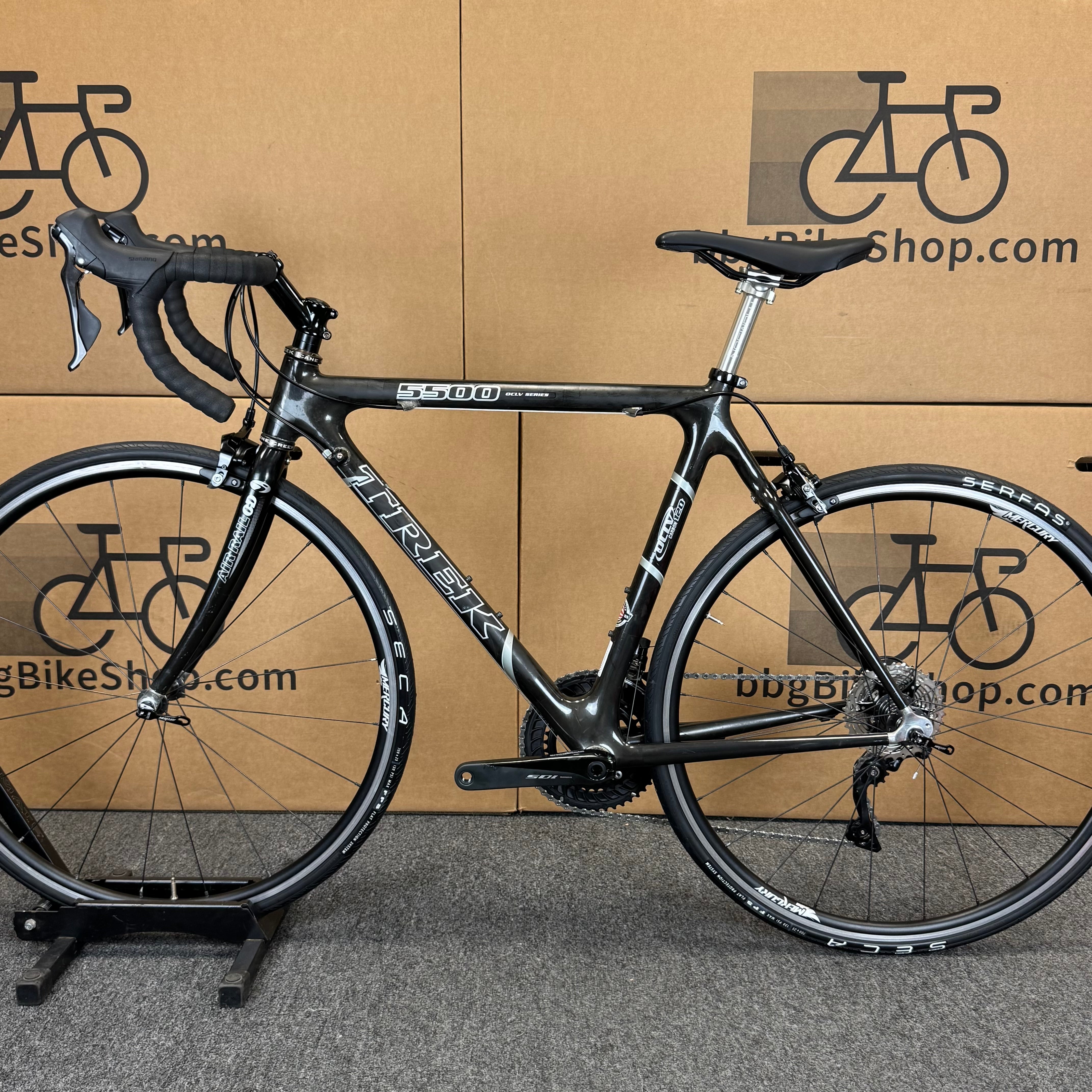 Used Trek 5500 OCLV 120, 11-speed Shimano 105, Carbon Road Bike