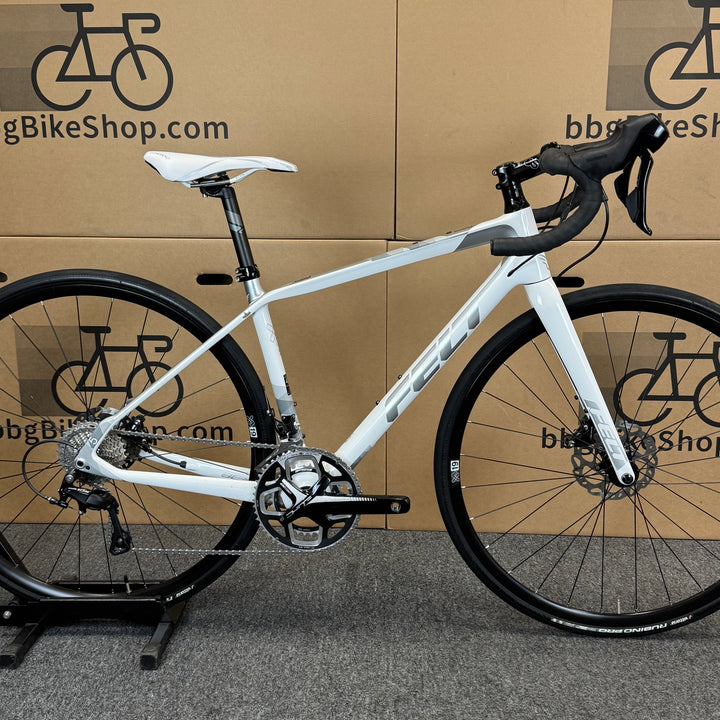 Used Felt VR5W, Disc Carbon Fiber Road Bike, 11-speed Shimano 105, 47cm