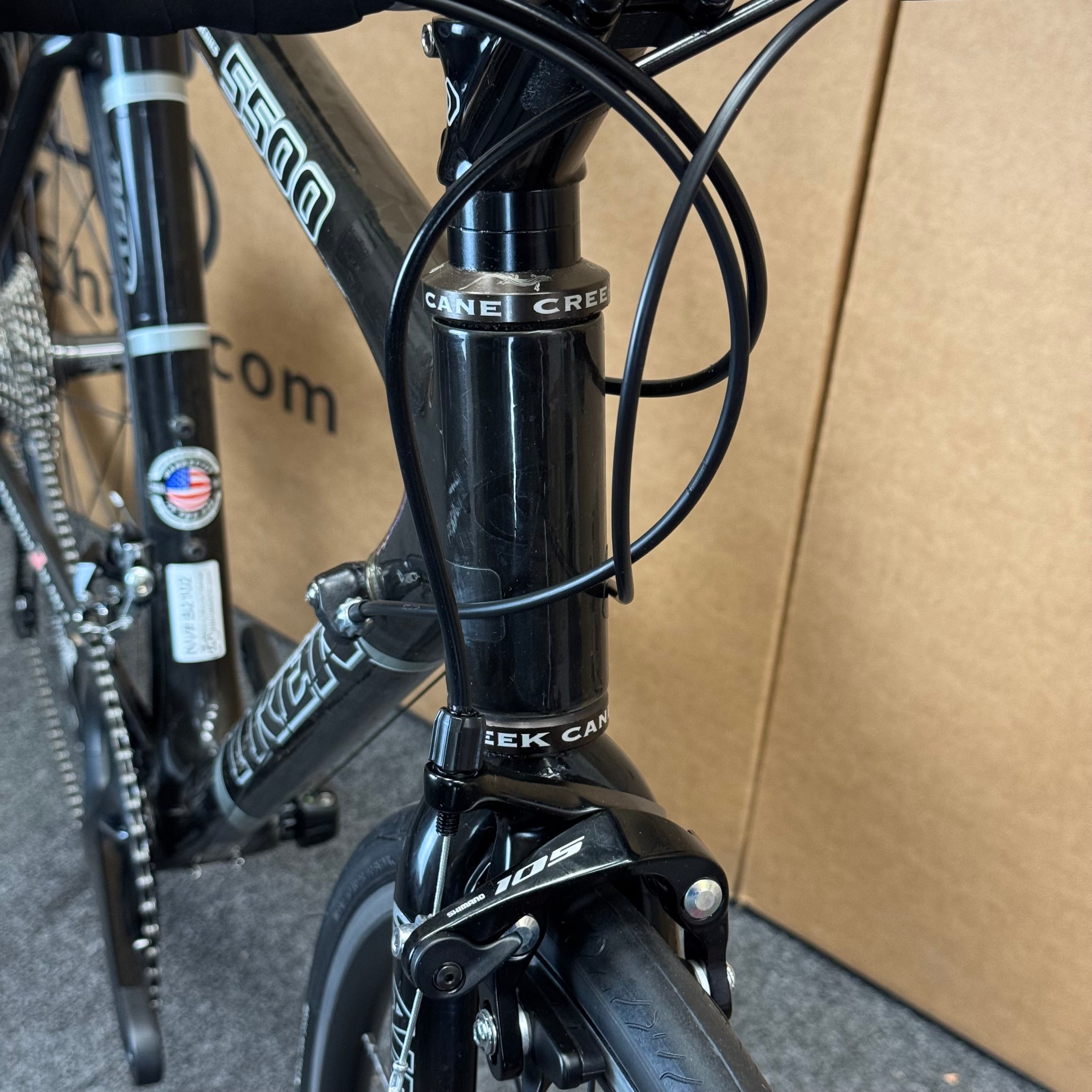 Used Trek 5500 OCLV 120, 11-speed Shimano 105, Carbon Road Bike