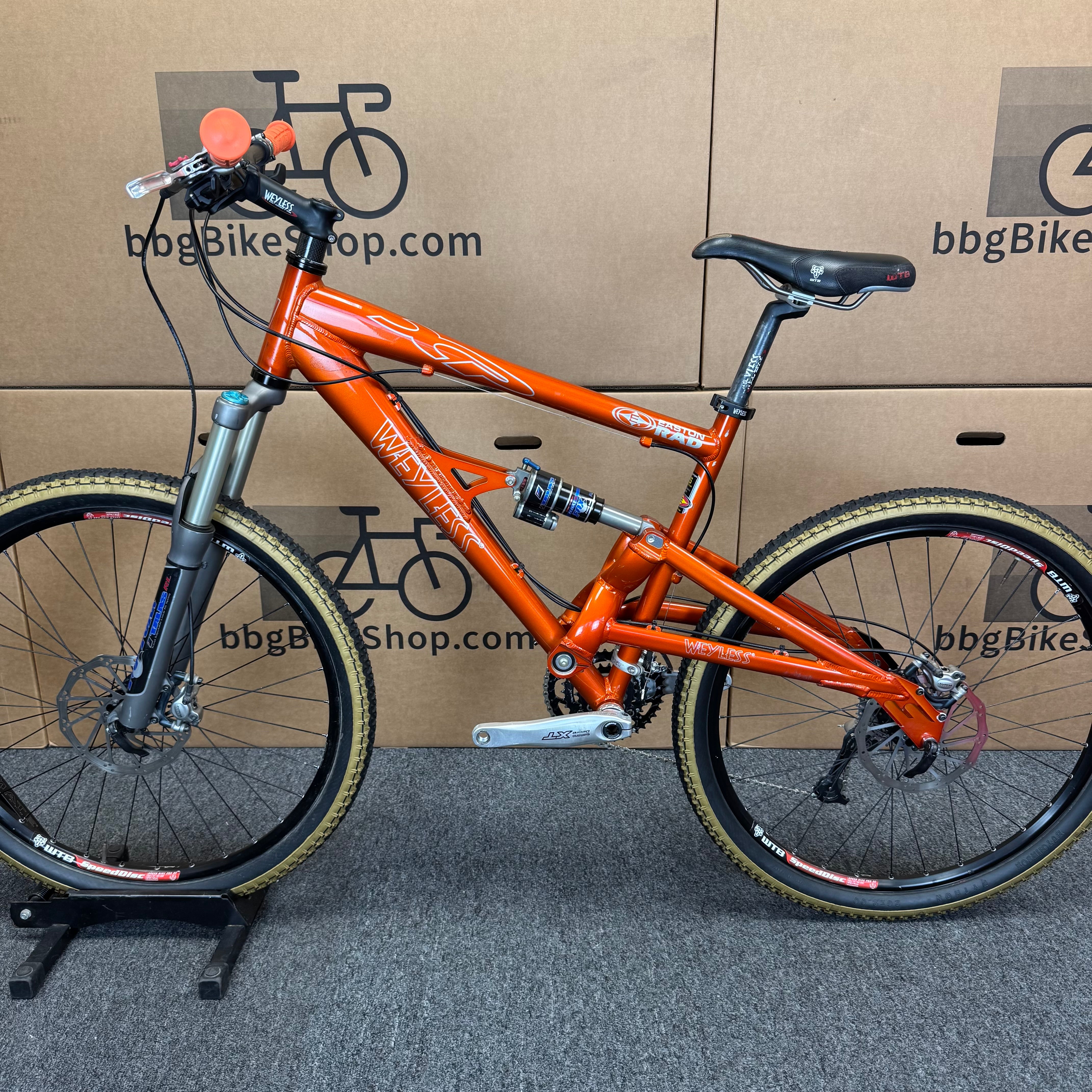 Used Vintage Weyless XP PRO, Mountain Bike-2004, Medium 18