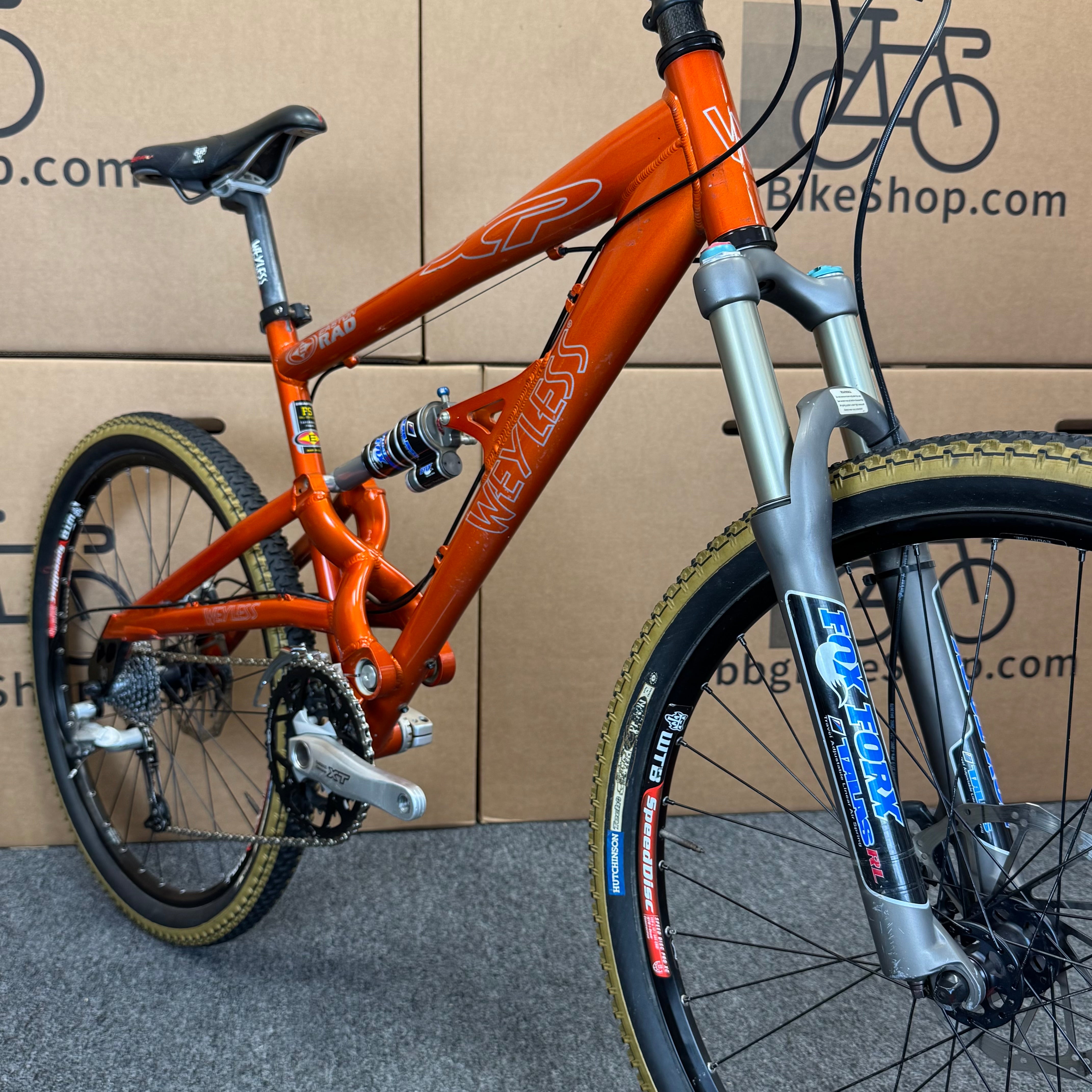 Used Vintage Weyless XP PRO, Mountain Bike-2004, Medium 18