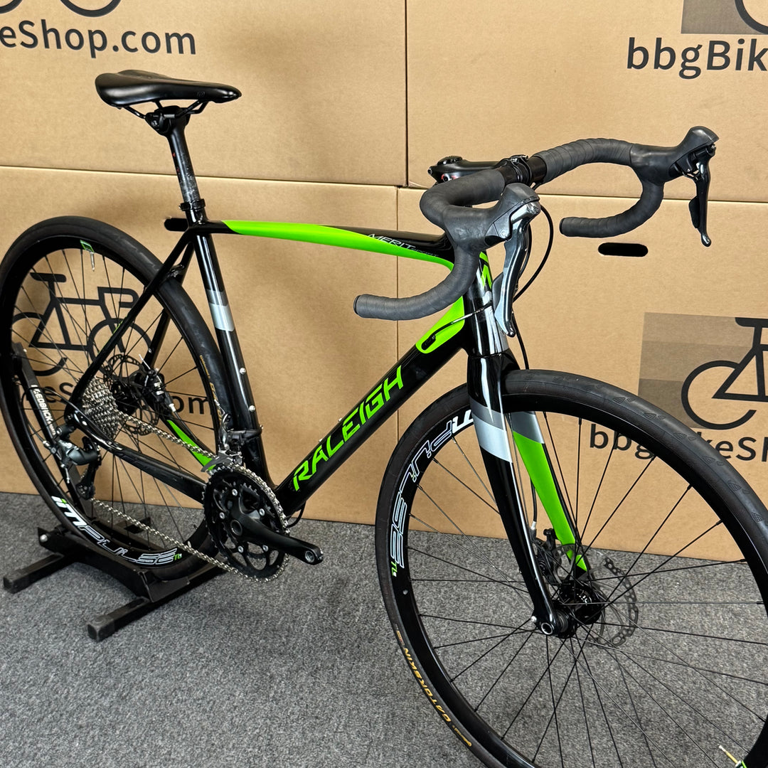 Used Raleigh Merit, Disc Brakes, Carbon Fiber Road Bike, 56cm