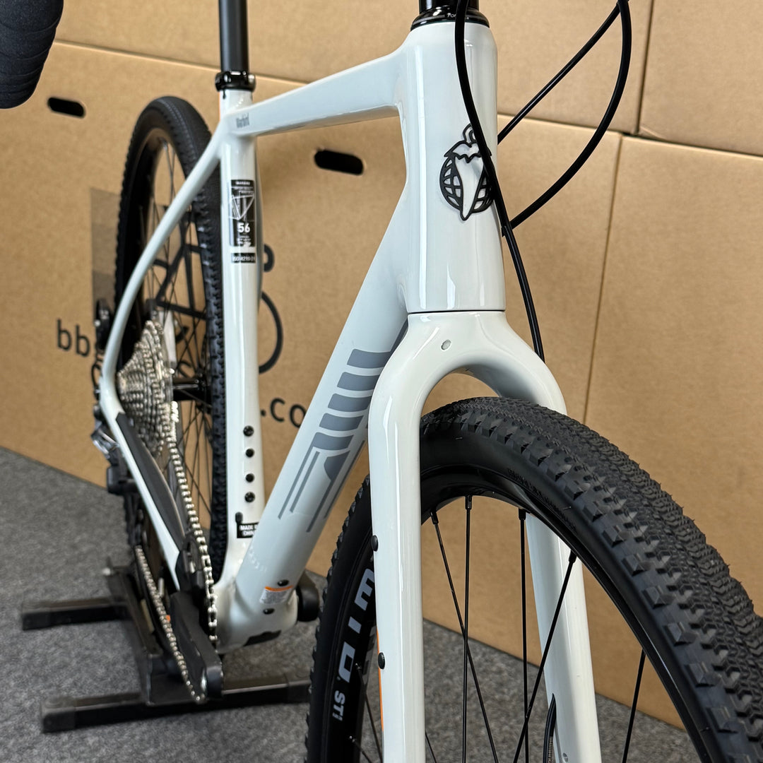 Used Salsa Warbird, Carbon Gravel Bike, Shimano GRX, 56cm