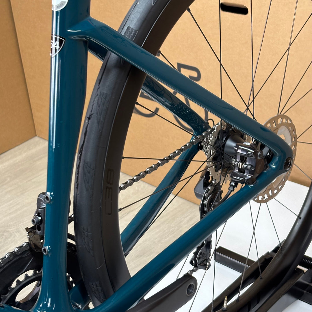 Used Specialized Tarmac SL7 Expert, Carbon Road Bike, Ultegra Di2, 54cm