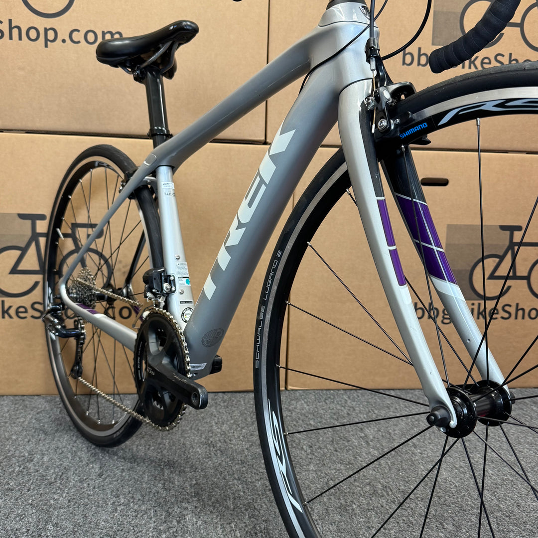 Used Trek Domane SL 5, Women's Carbon Fiber Road Bike-2018, 47cm