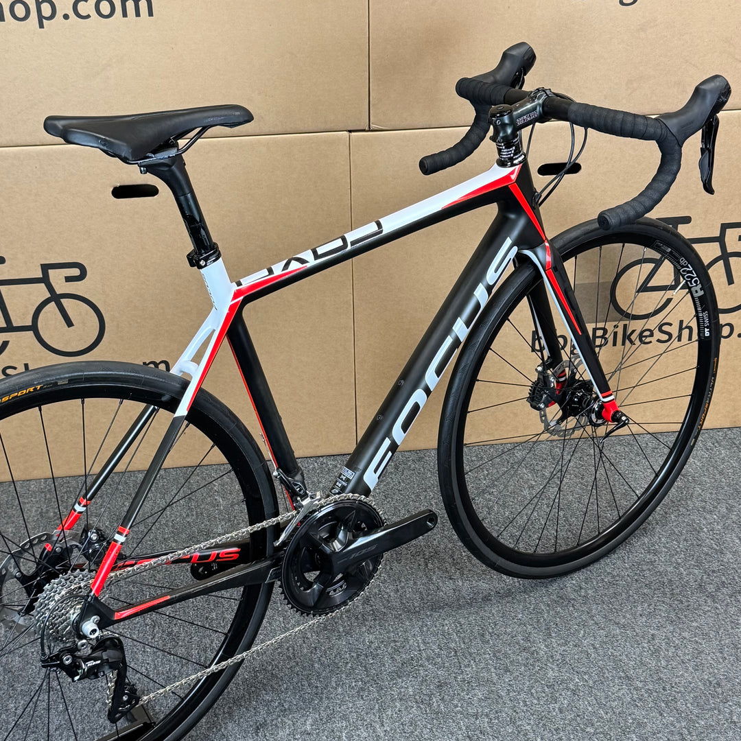 Used Focus Cayo Disc, Carbon Fiber Road Bike, Medium