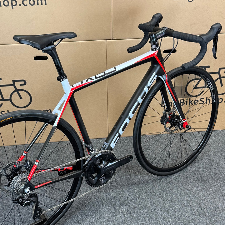 Used Focus Cayo Disc, Carbon Fiber Road Bike, Medium
