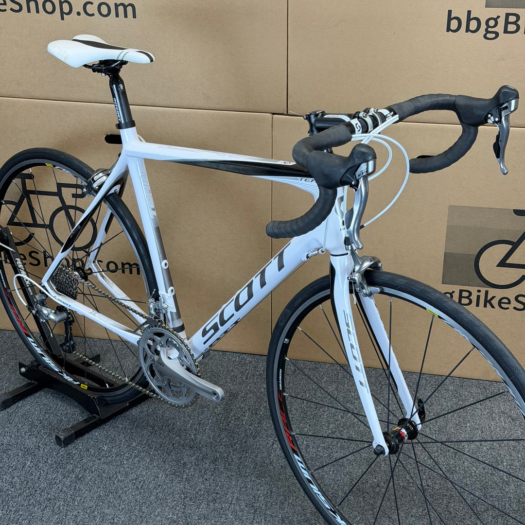 Used Scott CR1 Team, Shimano 105, Carbon Fiber Road Bike, 56cm
