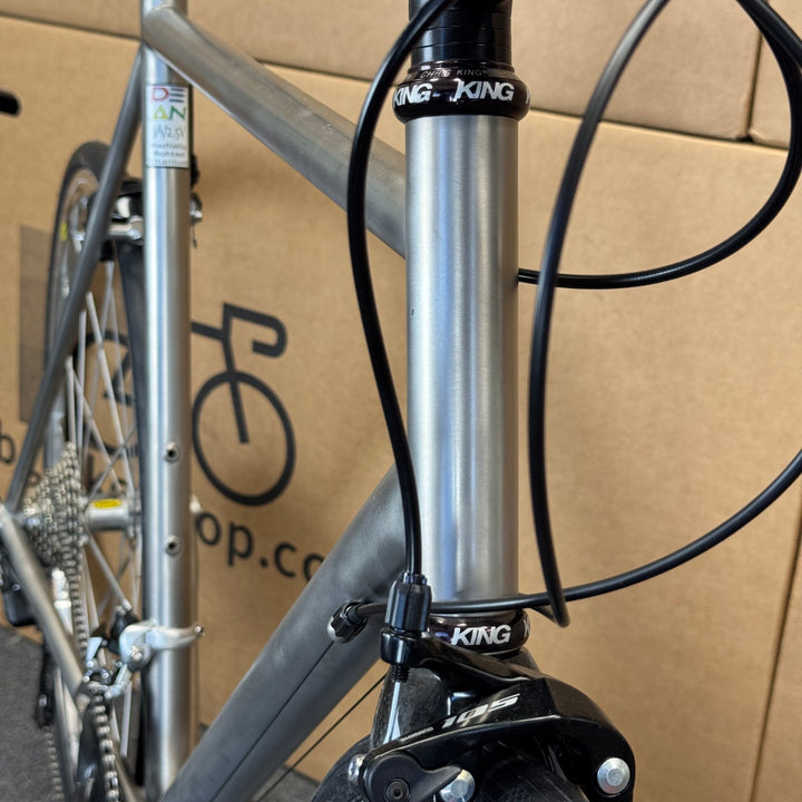 Used Dean, Titanium 3A/2.5V Road Bike, 11-speed Shimano 105, 58cm