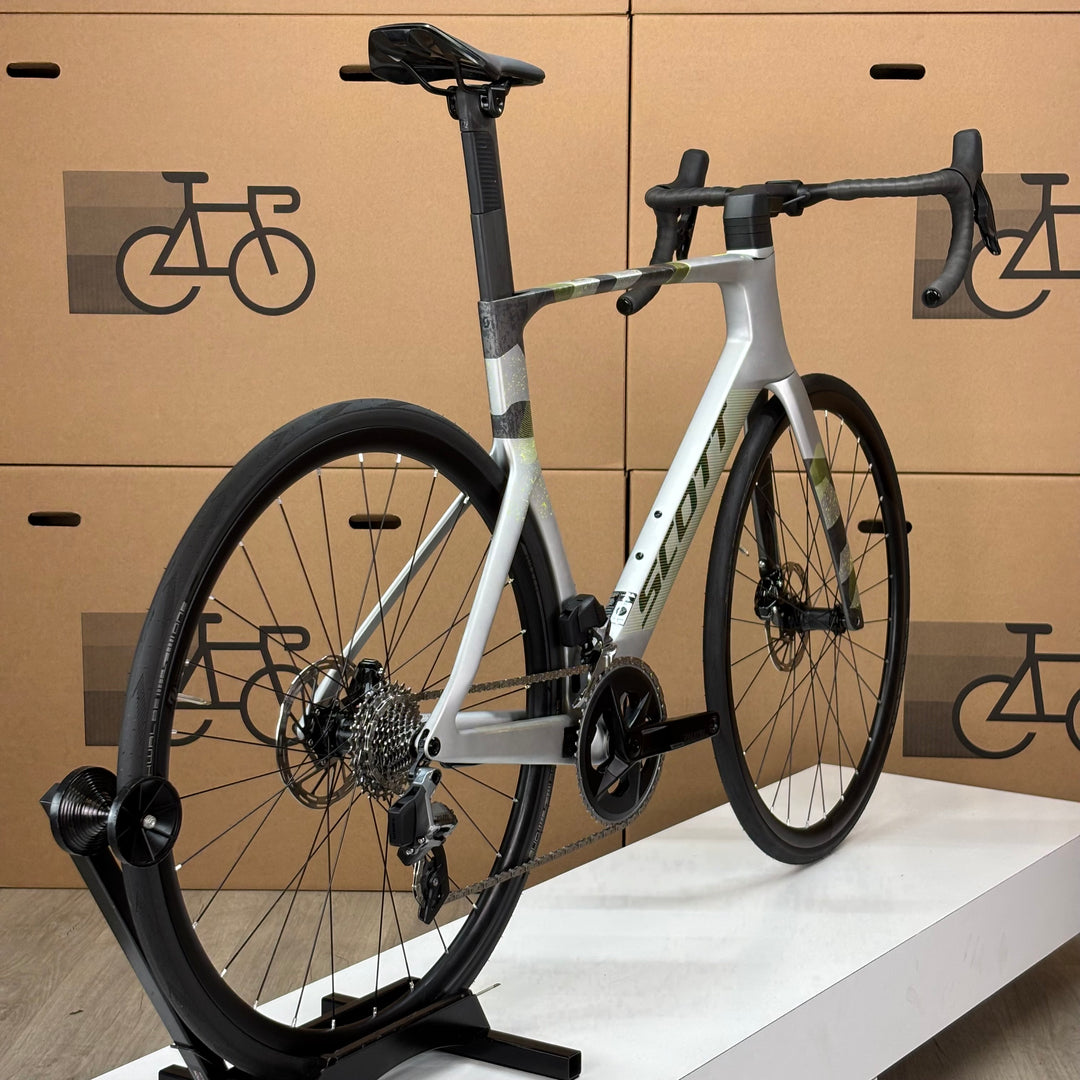 "Demo" Scott Foil RC 30, Sram Rival AXS, Disc Carbon Fiber Road Bike-2026, 56cm