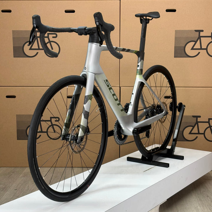 "Demo" Scott Foil RC 30, Sram Rival AXS, Disc Carbon Fiber Road Bike-2026, 56cm