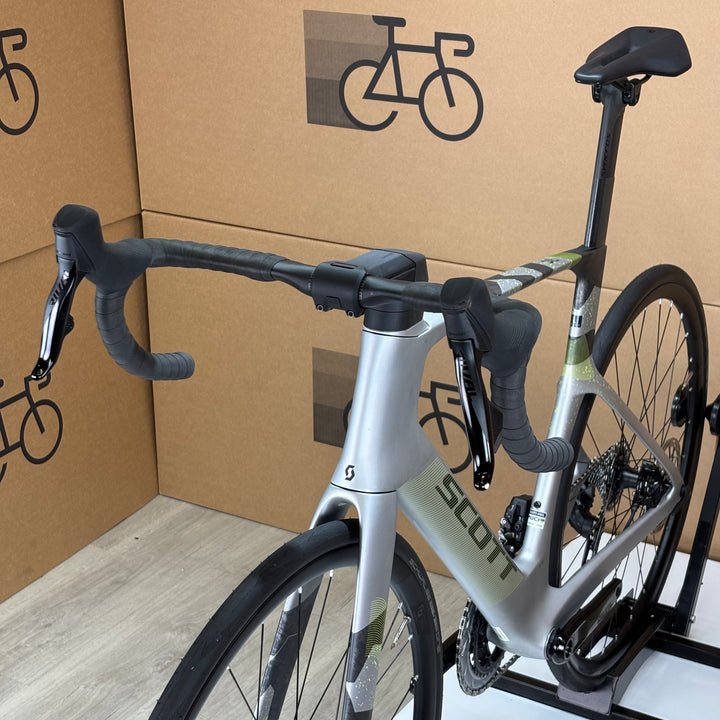 "Demo" Scott Foil RC 30, Sram Rival AXS, Disc Carbon Fiber Road Bike-2026, 56cm