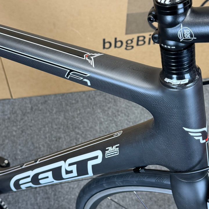 Used Felt F1, 11-speed Shimano 105, Carbon Fiber Road Bike-2015, 58cm
