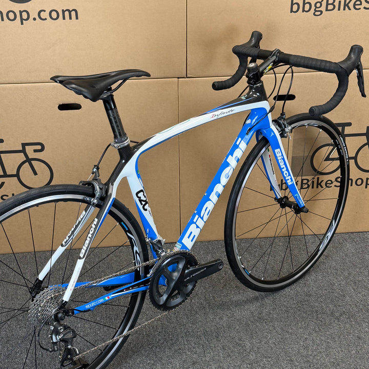 Used Bianchi Infinito, 11-speed Shimano Ultegra, Carbon Fiber Road Bike, 53cm
