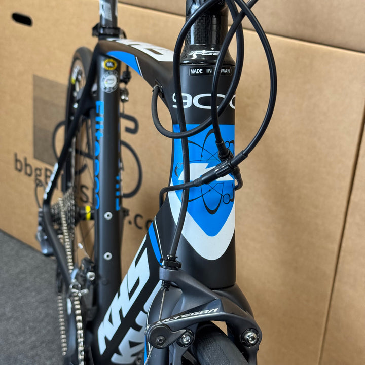 Used KHS Flite 900, 11-speed Ultegra, Carbon Road Bike-2021, ML 56cm