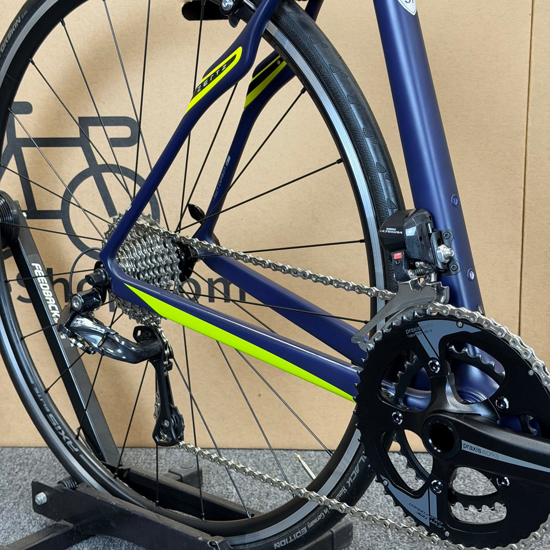 Used Specialized Ruby SL4, Ultegra Di2, Women's Carbon Fiber Road Bike, 57cm