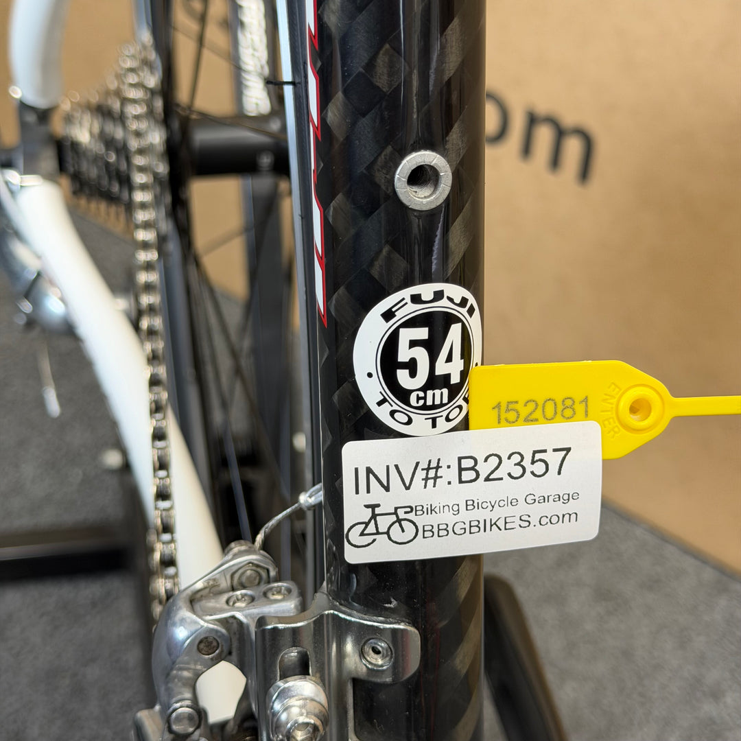 Used Fuji Team, Carbon Fiber Road Bike, 54cm