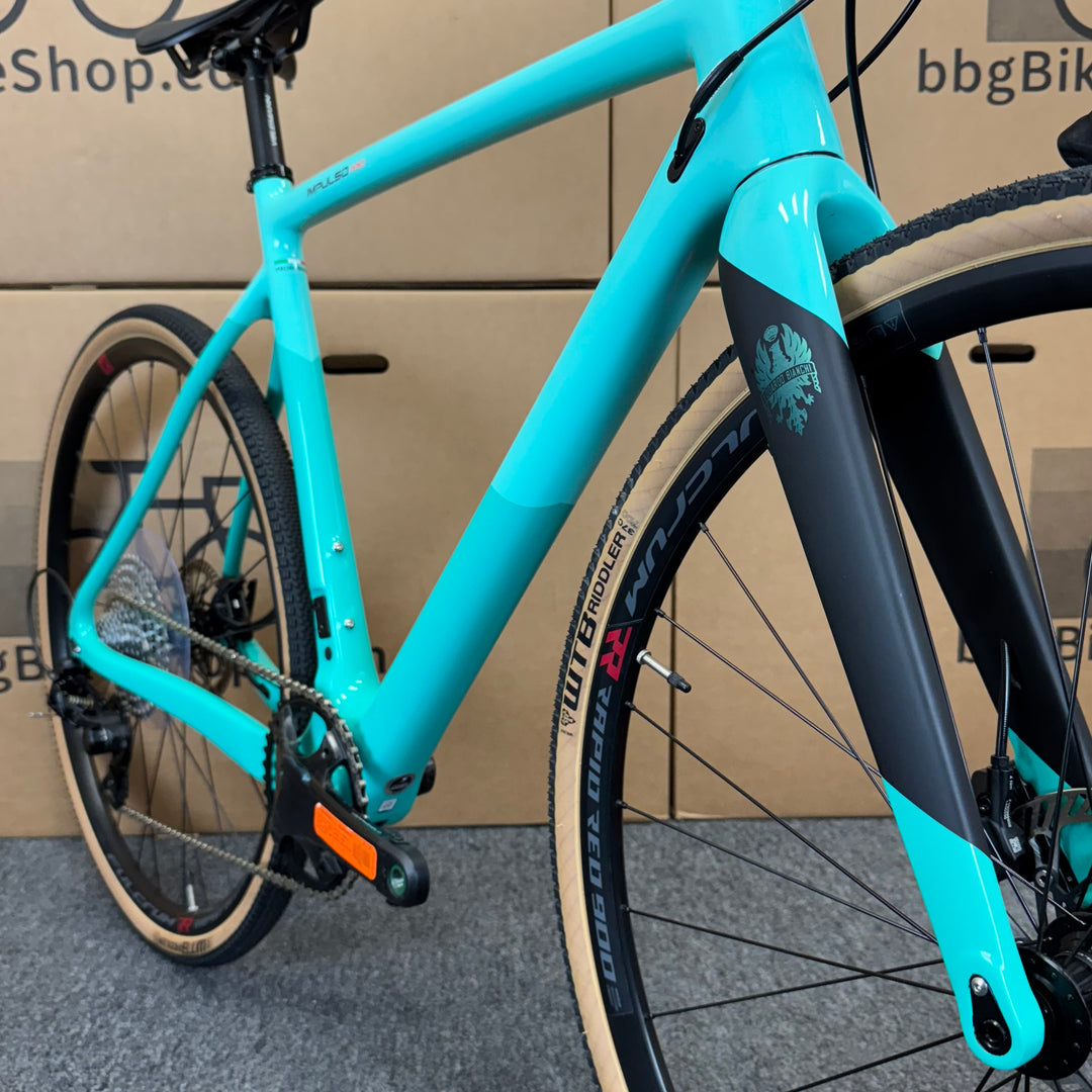 Demo Bianchi Impulso Pro, 13 Speed Campagnolo Ekar, Carbon Gravel Bike-2023, 52cm