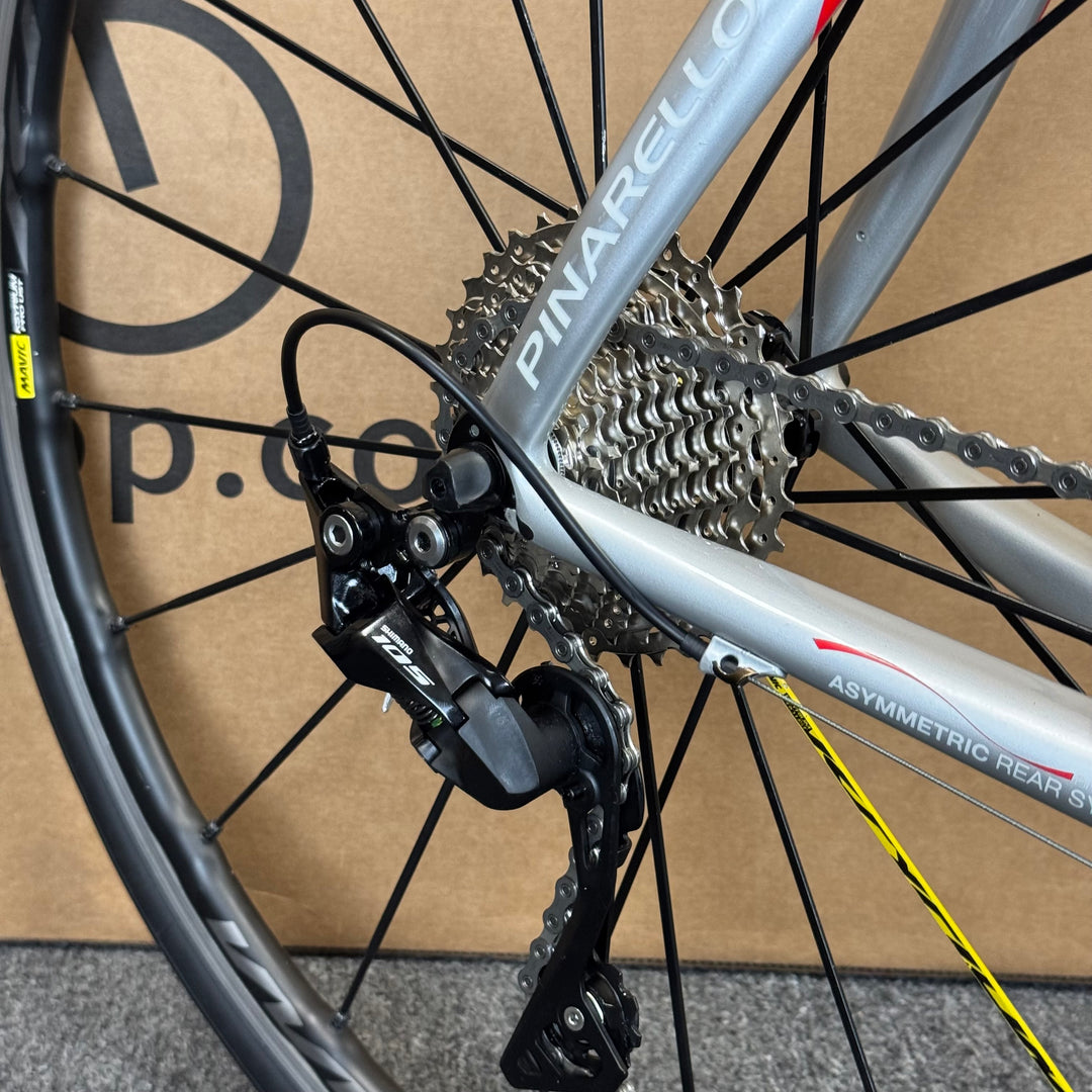 Used Pinarello FP7, 11-speed Shimano 105, Carbon Road Bike-2012, 55cm (56cm)