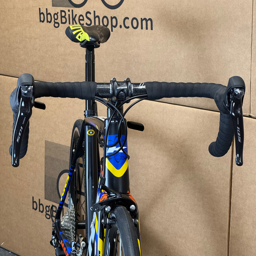 Used KHS Flite Team, 11-speed Shimano 105, Carbon Road Bike-2017, M 54cm