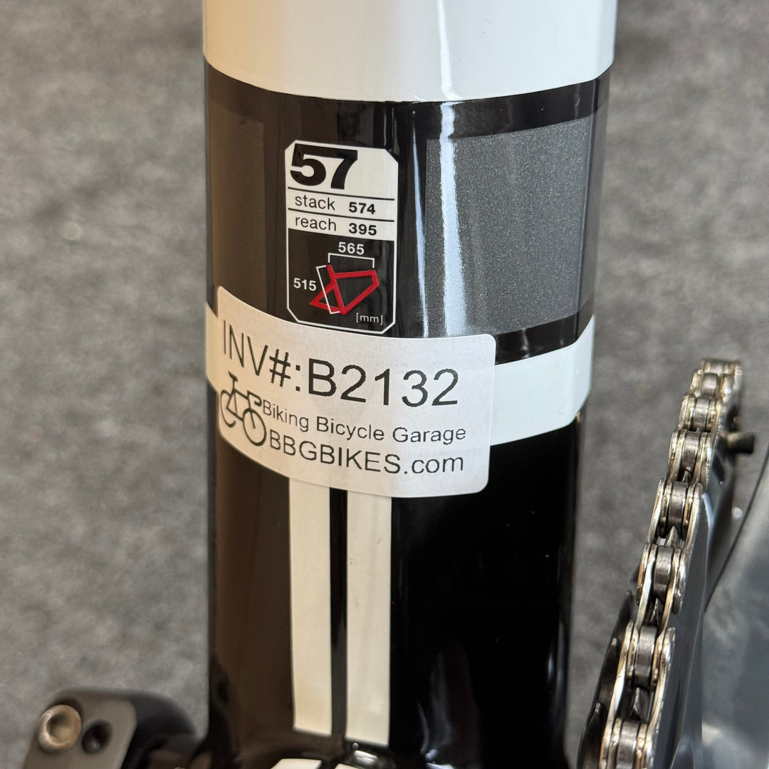 Used BMC RoadRacer SL01, 11-speed Ultegra, Carbon Road Bike-2013, 57cm