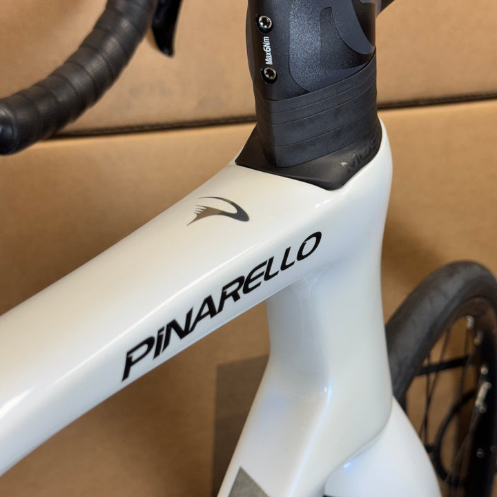 Demo Pinarello X1, Endurance Carbon Fiber Road Bike-2025, 545cc (56cm)