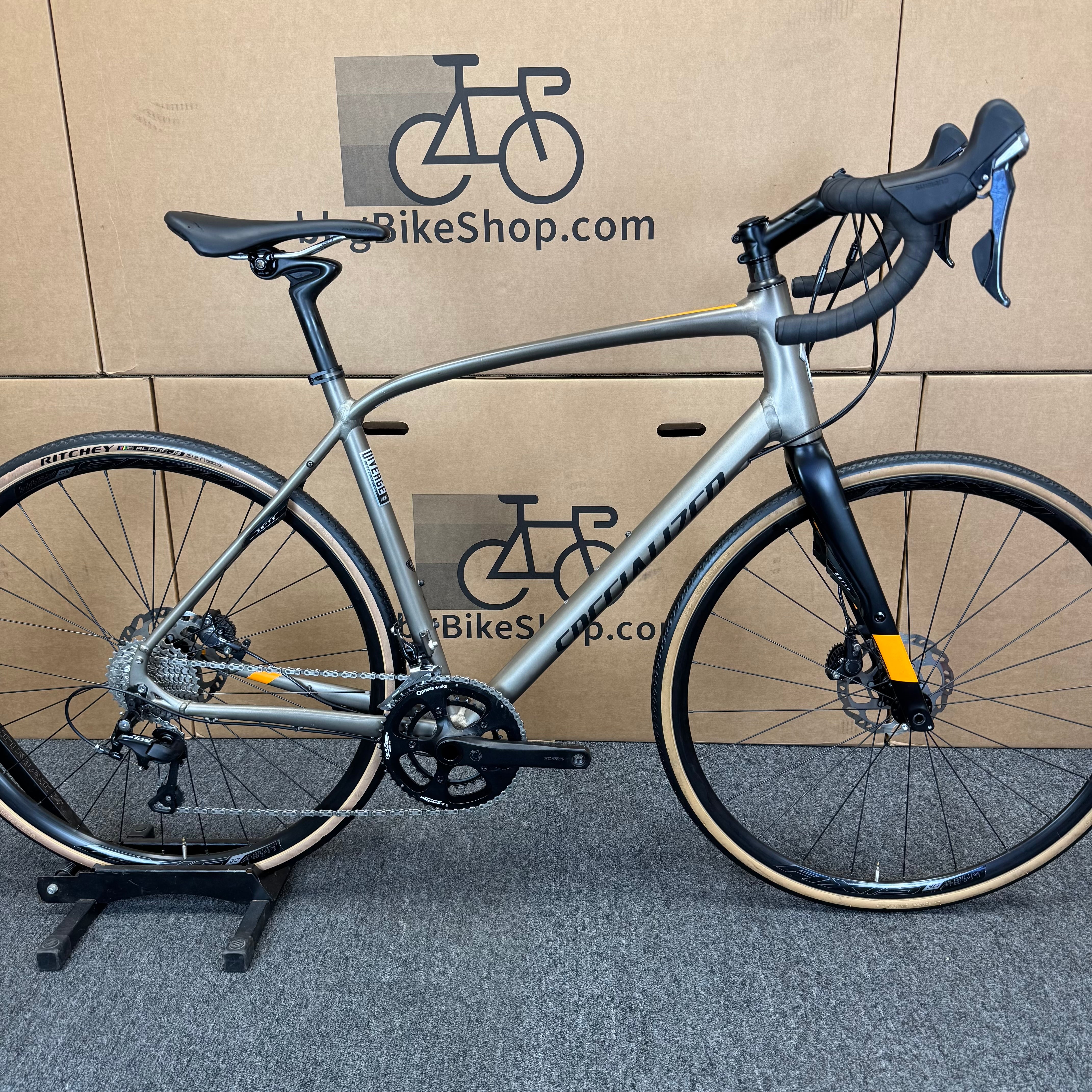 2015 Specialized Diverge comp DSW ディバージュ Dueling Diverges: The 2021 vs. 2015 Specialized Diverge