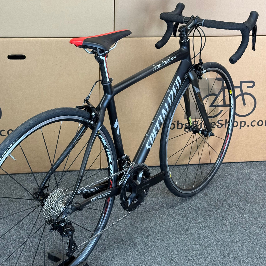 Used Specialized Roubaix Pro, 11-speed Shimano 105, Carbon Road Bike-2005, 54cm