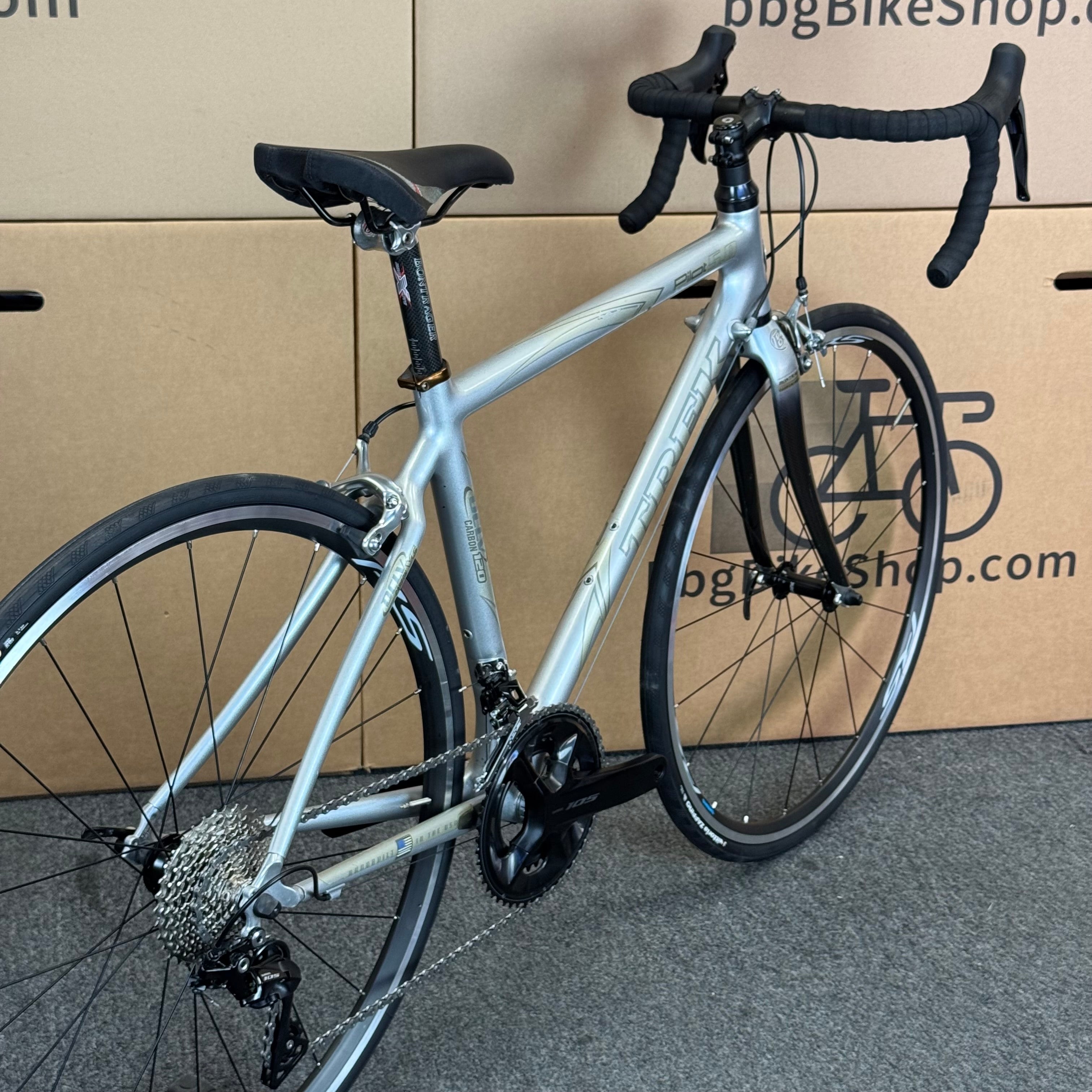 Used Trek Pilot 5.0, 11-speed Shimano 105, Carbon Fiber Road Bike