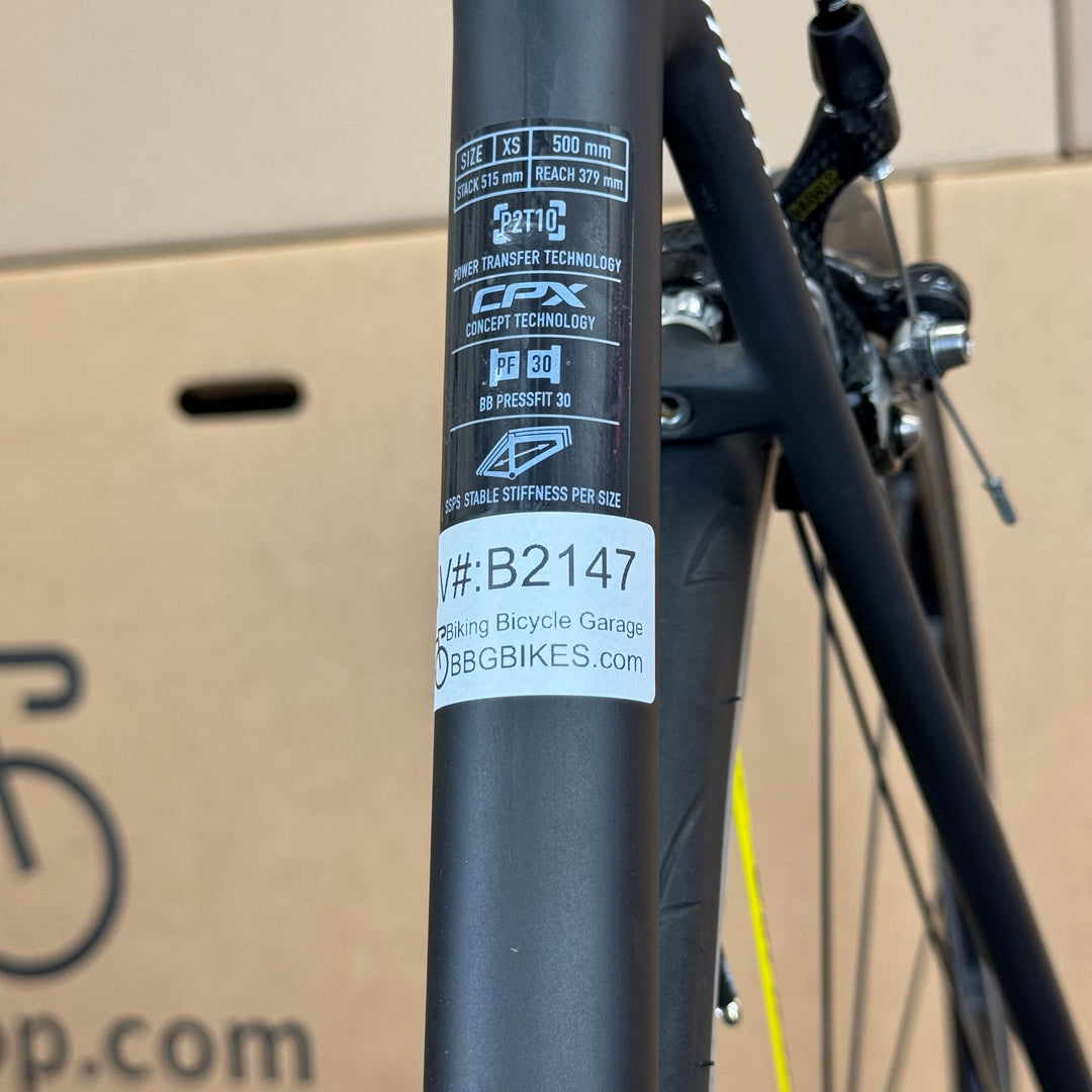 Used Focus Izalco Max, 13lbs Climbing Carbon Road Bike, Dura-Ace Di2, 2017, 54cm