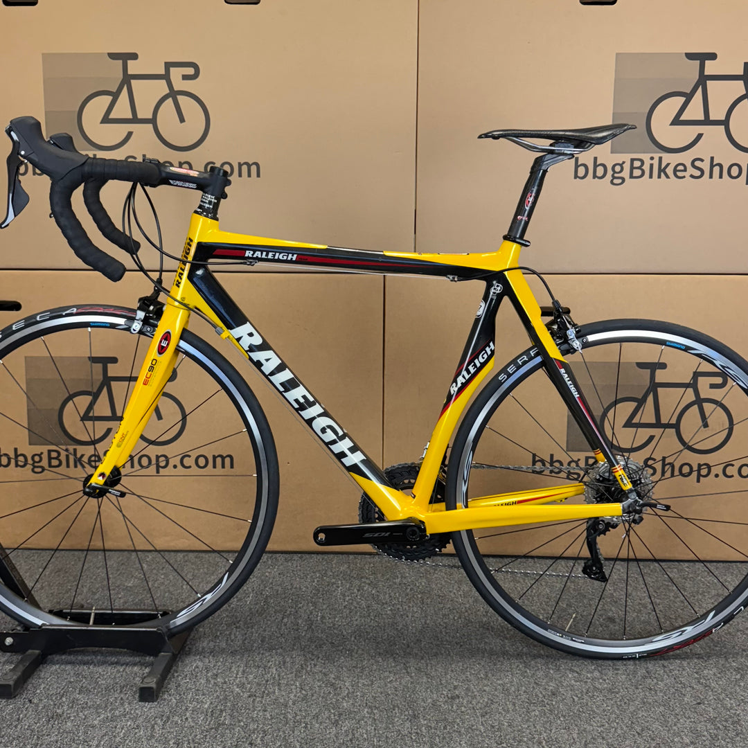 Used Raleigh Team, 11-speed Shimano 105, Carbon Fiber Road Bike-2009, 57cm