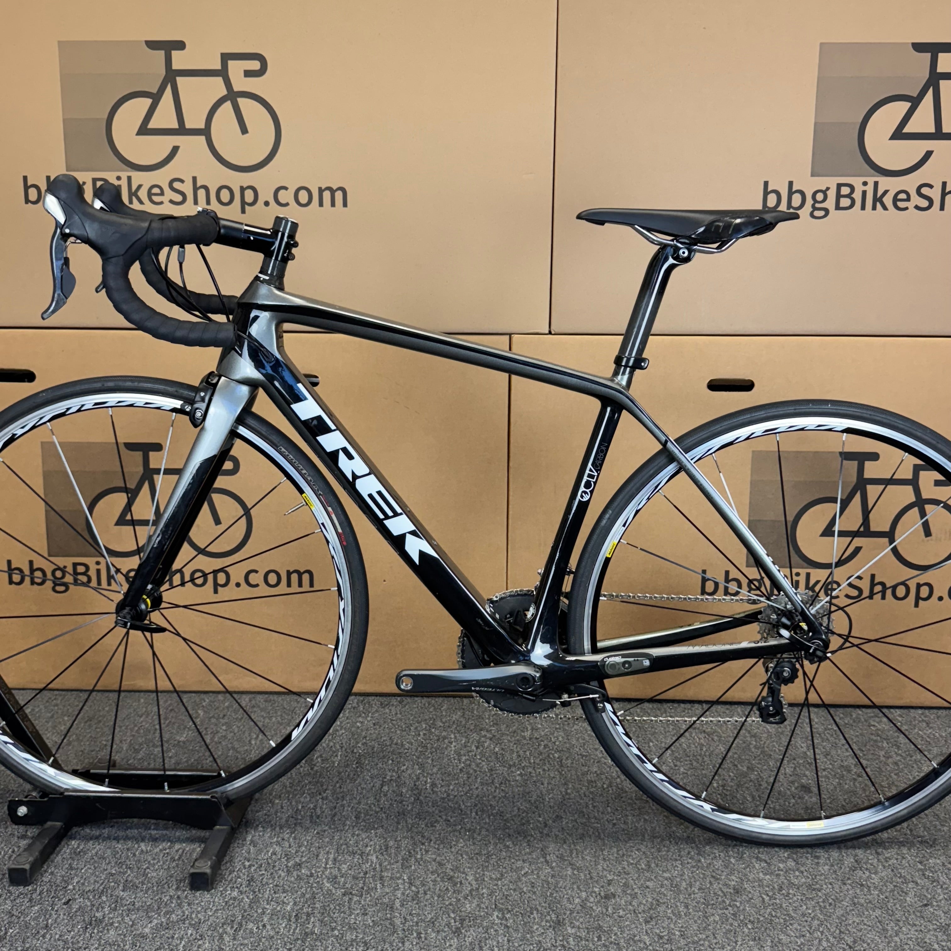Used Trek Madone 5.2, Shimano Ultegra, Carbon Fiber Road Bike-2013