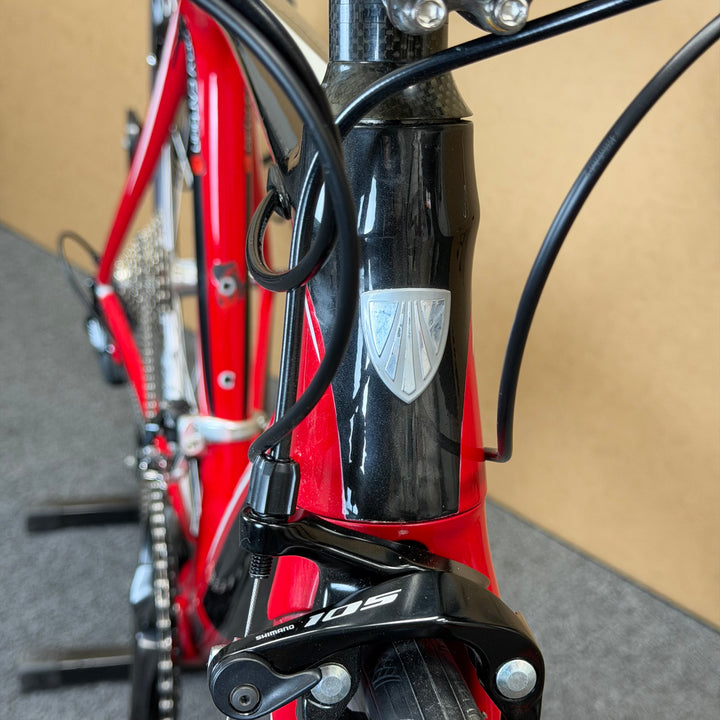Used Trek Madone 6.5, 11-speed Shimano 105, Carbon Fiber Road Bike-2010, 52cm