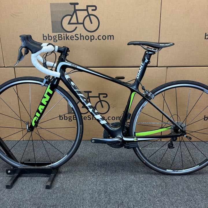 Used Giant Avail, Di2 Ultegra, Women's Carbon Fiber Road Bike-2013, XS 51cm