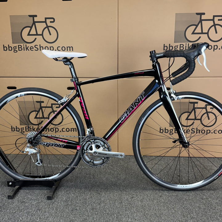 Used Giant Avail 3, Women's Endurance Road Bike, 54cm