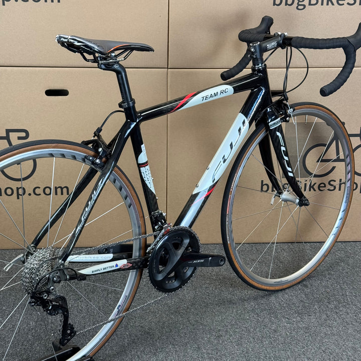 Used Fuji Team RC, 11-speed Shimano 105, Carbon. Fiber Road Bike-2006, 52cm