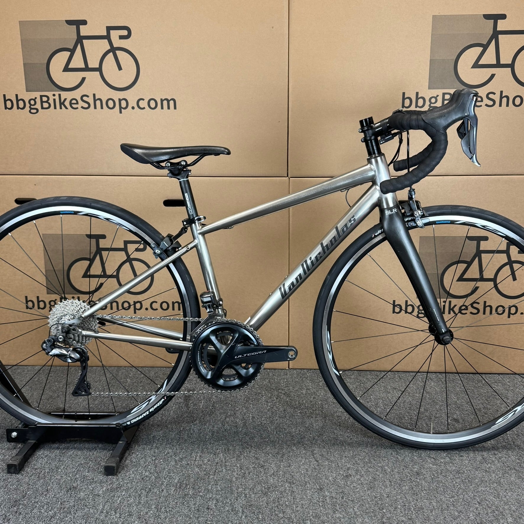 Van Nicholas Titanium Road Bike, Shimano Ultegra Di2 11-speed, VNT