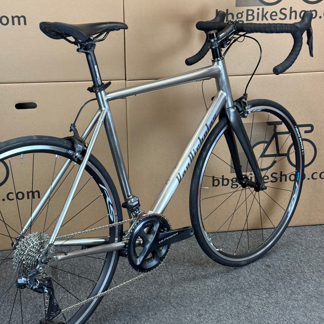 56cm Van Nicholas Titanium Road Bike, Shimano Ultegra Di2 11-speed, Carbon Fork