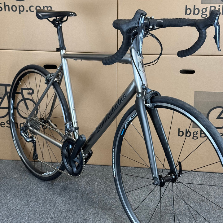 56cm Van Nicholas Titanium Road Bike, Shimano Ultegra Di2 11-speed, Carbon Fork