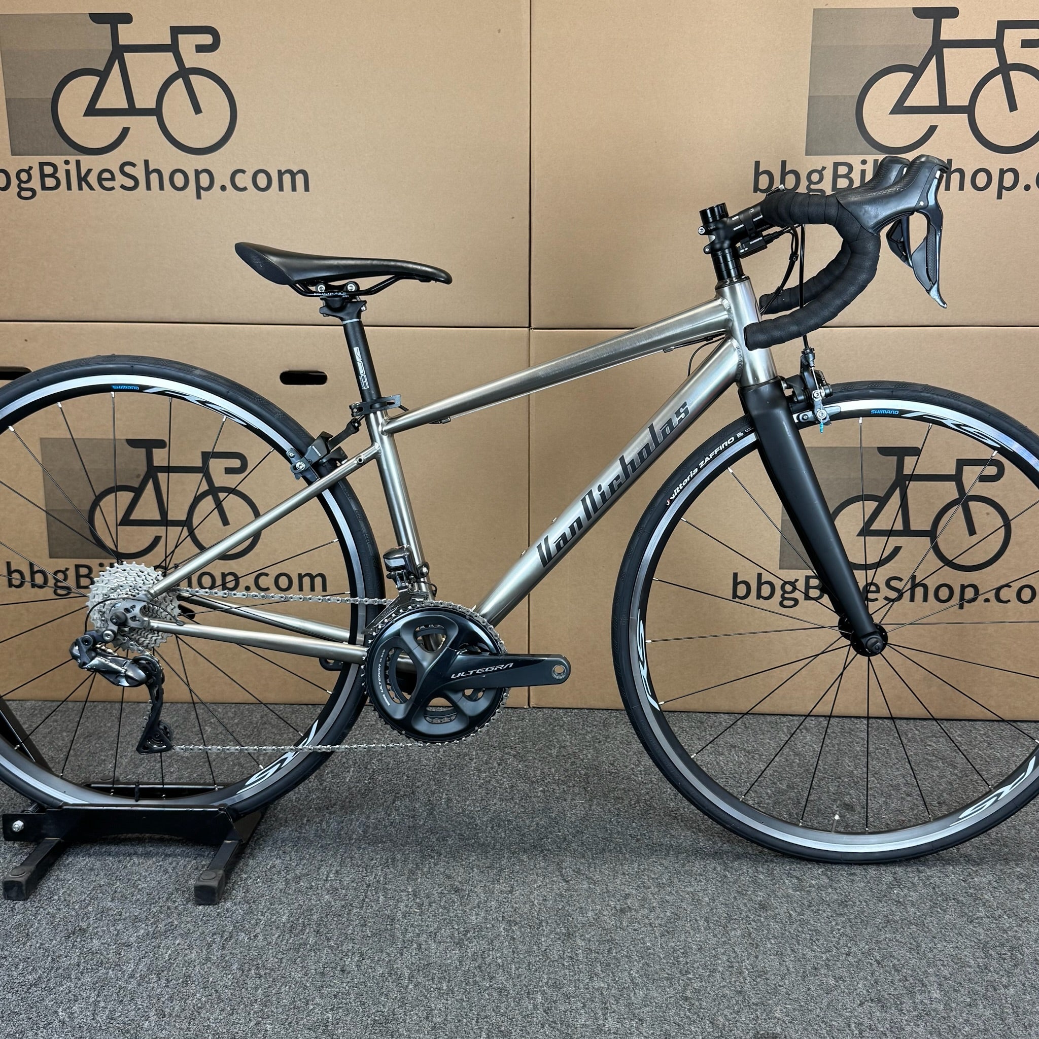 Van Nicholas Titanium Road Bike, (Electronic) Ultegra Di2 11-speed