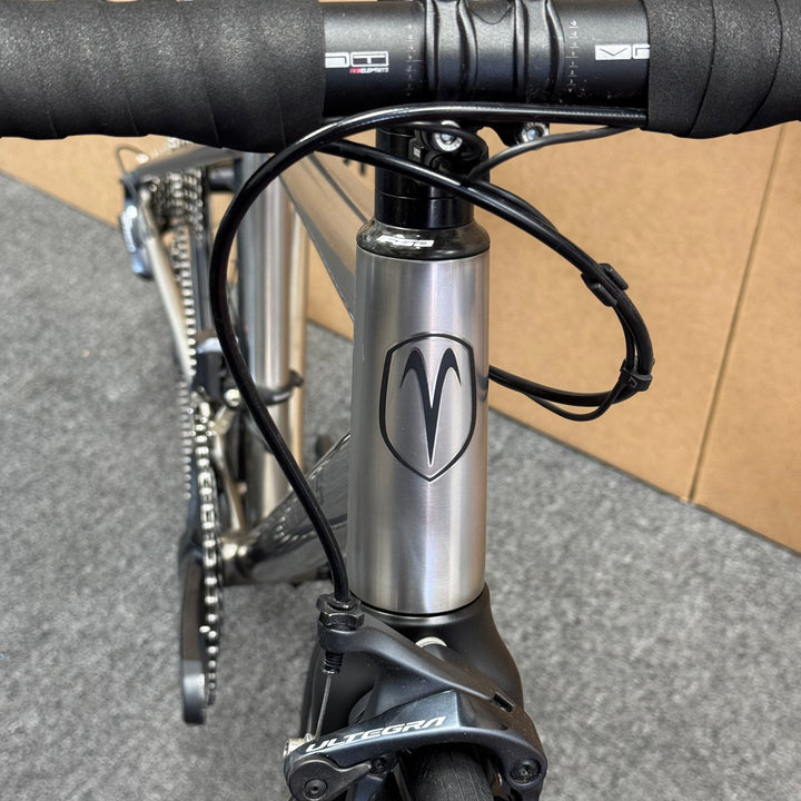 48cm Van Nicholas Titanium Road Bike, Shimano Ultegra Di2 11-speed, Carbon Fork