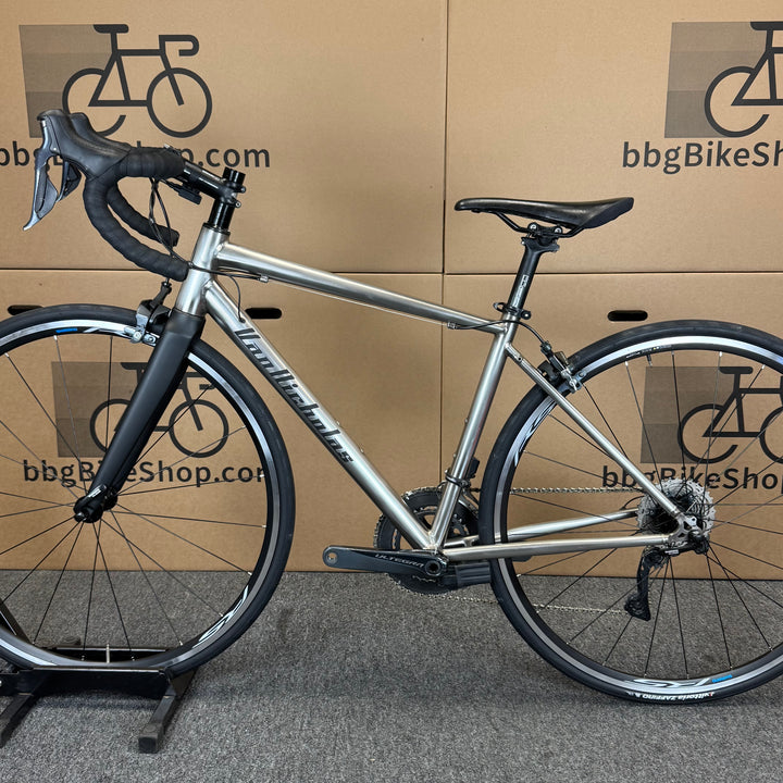 50cm Van Nicholas Titanium Road Bike, Shimano Ultegra Di2 11-speed, Carbon Fork