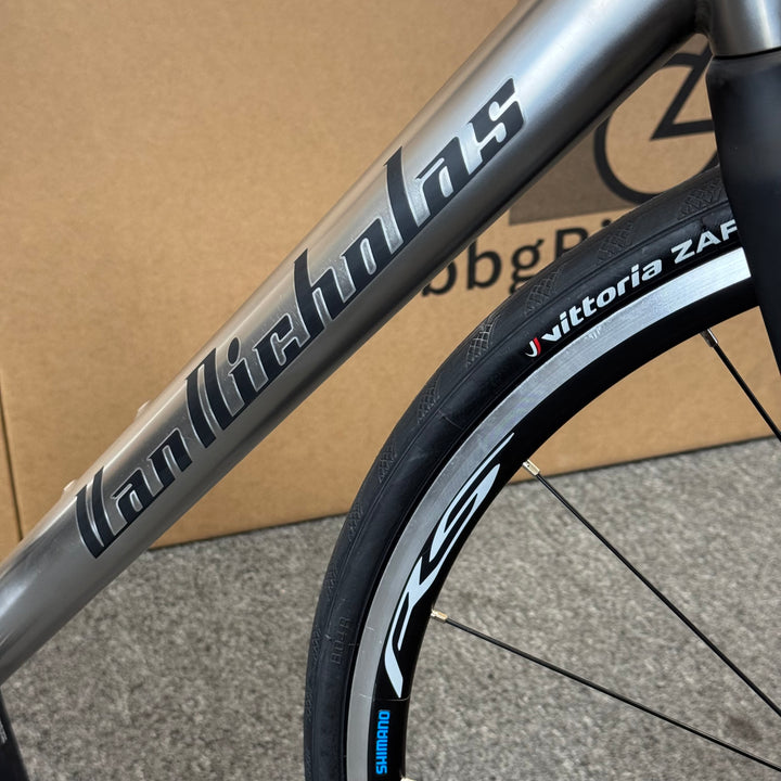 50cm Van Nicholas Titanium Road Bike, Shimano Ultegra Di2 11-speed, Carbon Fork