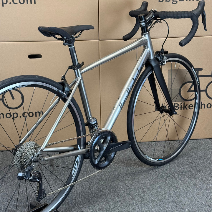 52cm Van Nicholas Titanium Road Bike, Shimano Ultegra Di2 11-speed, Carbon Fork