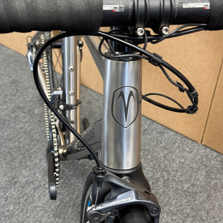 52cm Van Nicholas Titanium Road Bike, Shimano Ultegra Di2 11-speed, Carbon Fork