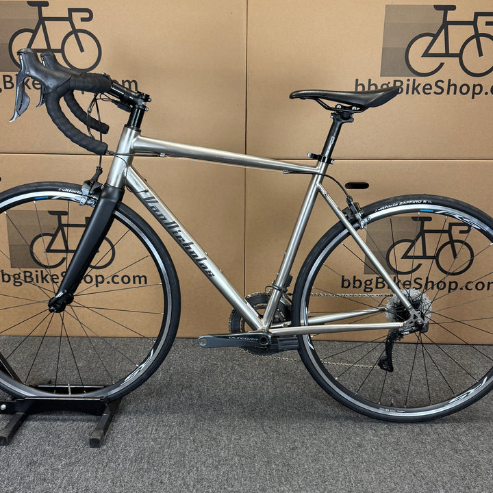 54cm Van Nicholas Titanium Road Bike, Shimano Ultegra Di2 11-speed, Carbon Fork