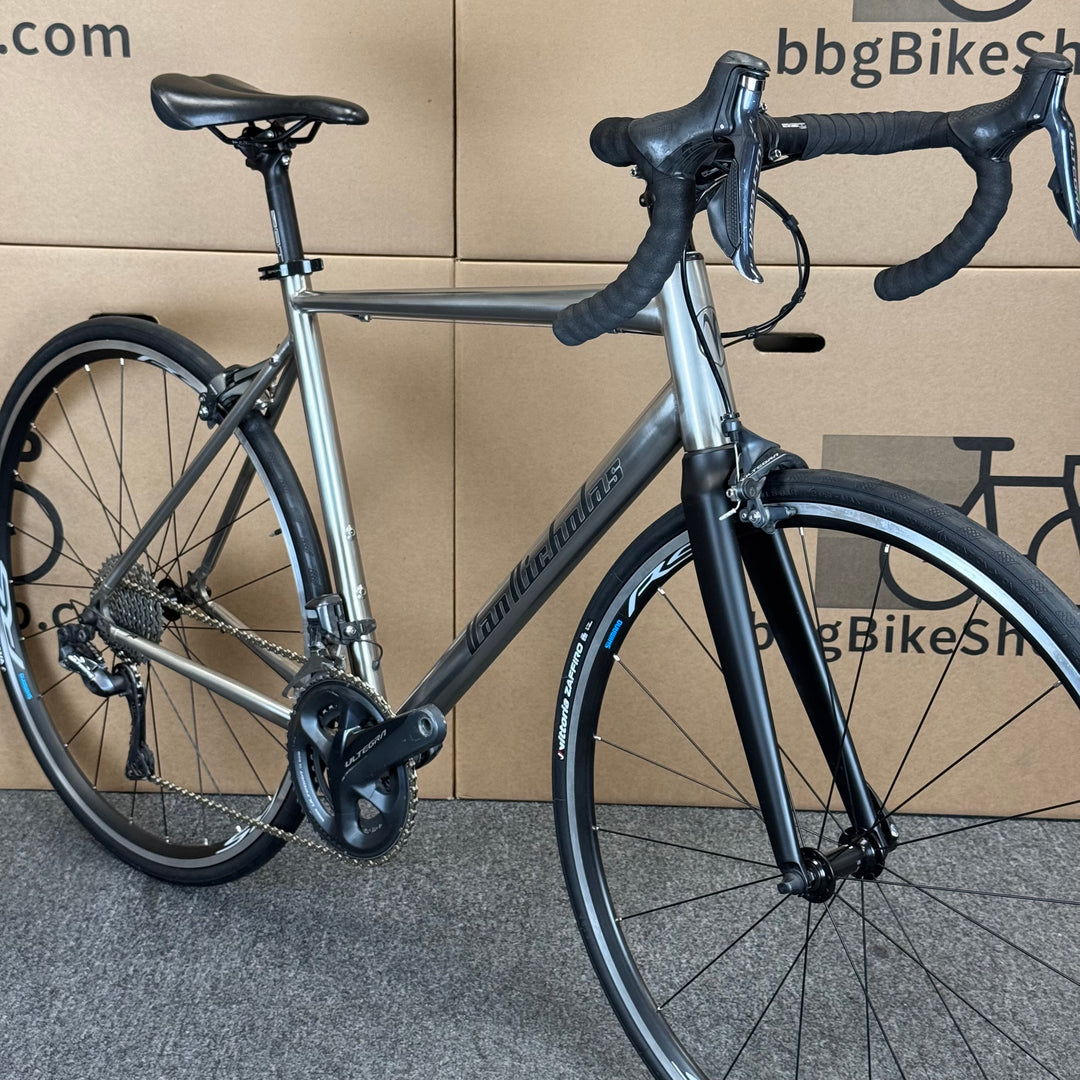 54cm Van Nicholas Titanium Road Bike, Shimano Ultegra Di2 11-speed, Carbon Fork